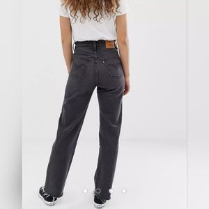 Levi's Women Size 29 Ribcage Straight Gray Jeans